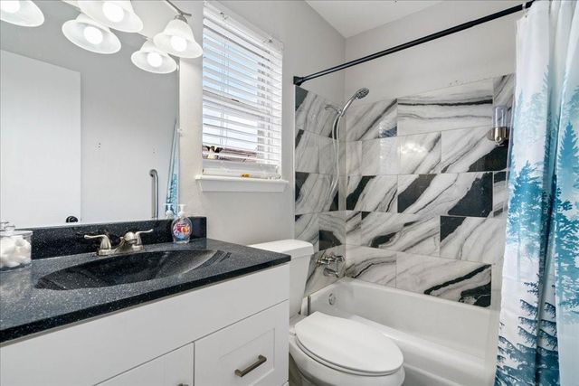 1705 Pebble Brook DR, Austin, TX 78752