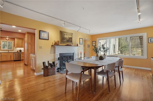 2822 Lakeland Pky, Silver Lake, OH 44224