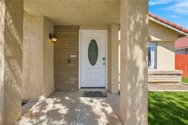 27630 Camino Claraboya, Menifee, CA 92585