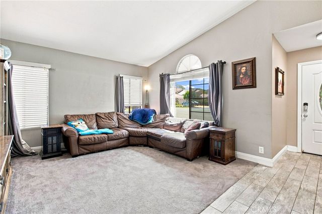27630 Camino Claraboya, Menifee, CA 92585