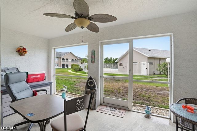 20 Cosmopolitan DR 4, Lehigh Acres, FL 33936