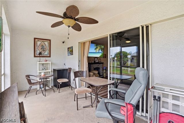 20 Cosmopolitan DR 4, Lehigh Acres, FL 33936