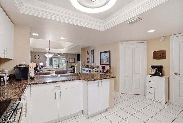 20 Cosmopolitan DR 4, Lehigh Acres, FL 33936