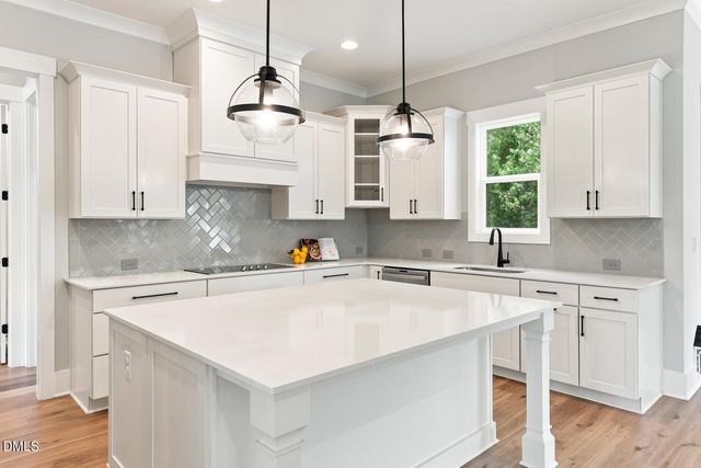 318 Lambert Lane, Fuquay Varina, NC 27526