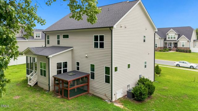 318 Lambert Lane, Fuquay Varina, NC 27526