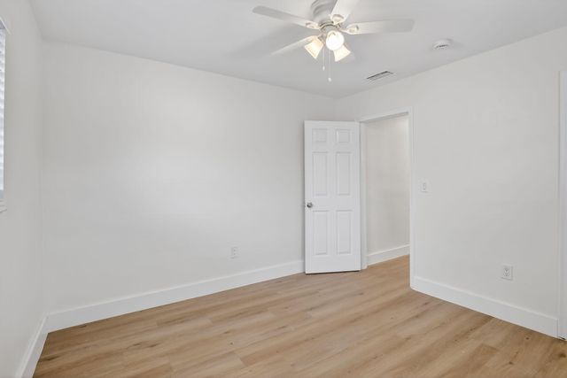 6828 NW 30th Street, Sunrise, FL 33313