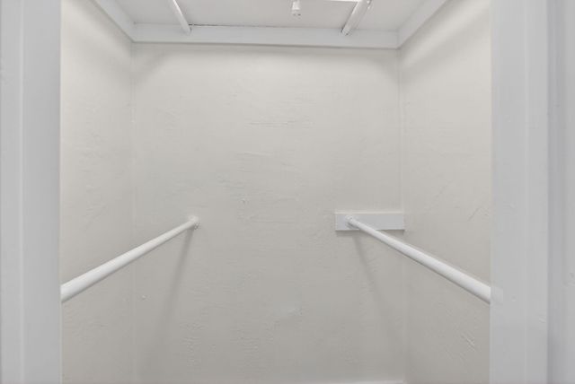 6828 NW 30th Street, Sunrise, FL 33313