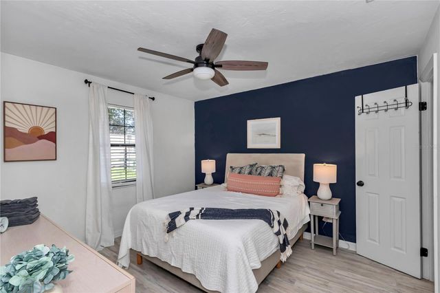 5670 NW 65TH PLACE, Ocala, FL 34482