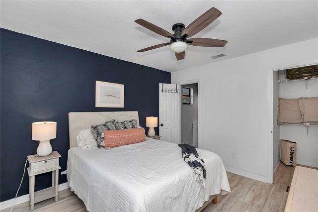 5670 NW 65TH PLACE, Ocala, FL 34482