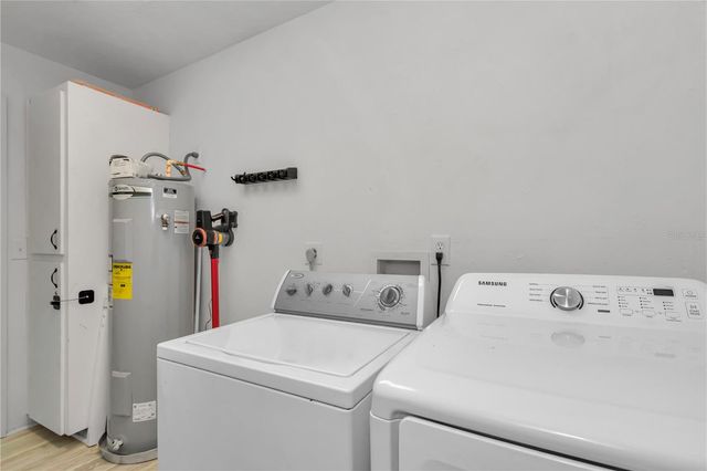 5670 NW 65TH PLACE, Ocala, FL 34482