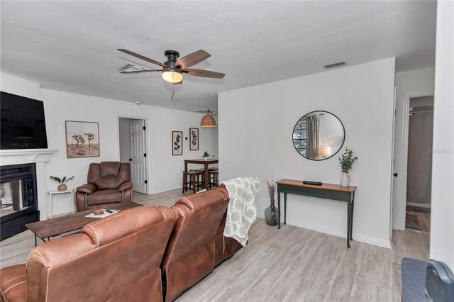 5670 NW 65TH PLACE, Ocala, FL 34482