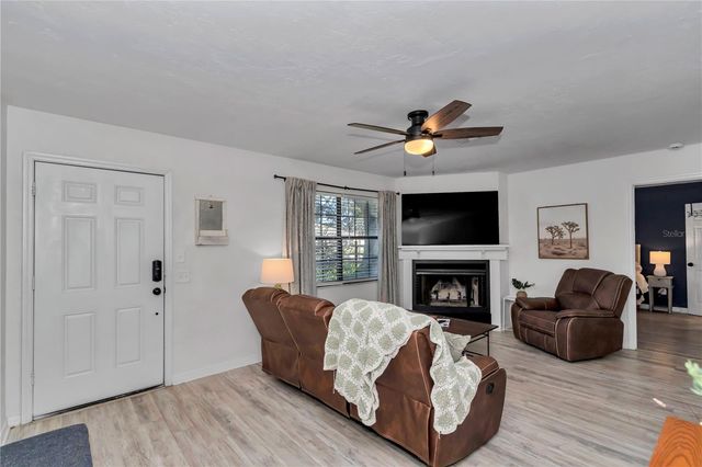 5670 NW 65TH PLACE, Ocala, FL 34482