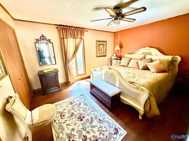 212 Oakland Avenue, Boaz, AL 35957