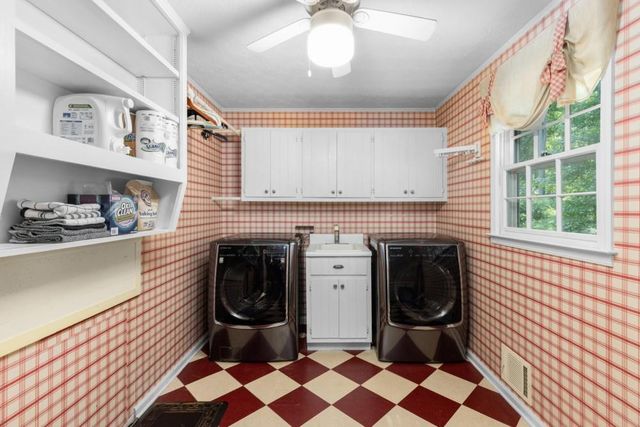 1025 Foxfire Drive, Lawrenceville, GA 30044