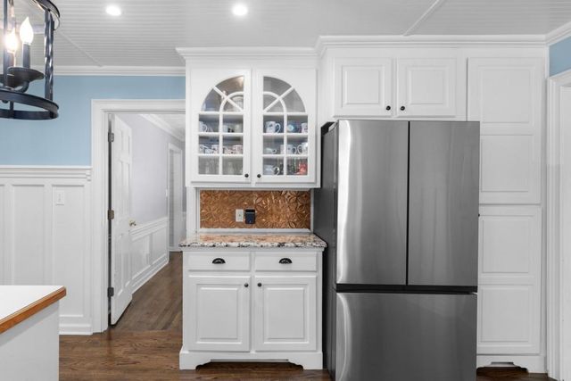 1025 Foxfire Drive, Lawrenceville, GA 30044