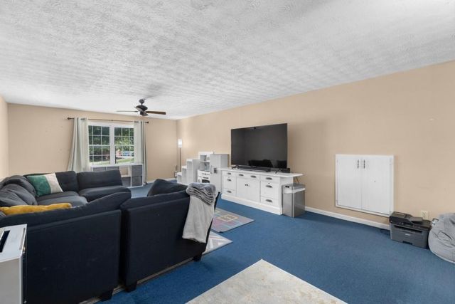 1025 Foxfire Drive, Lawrenceville, GA 30044