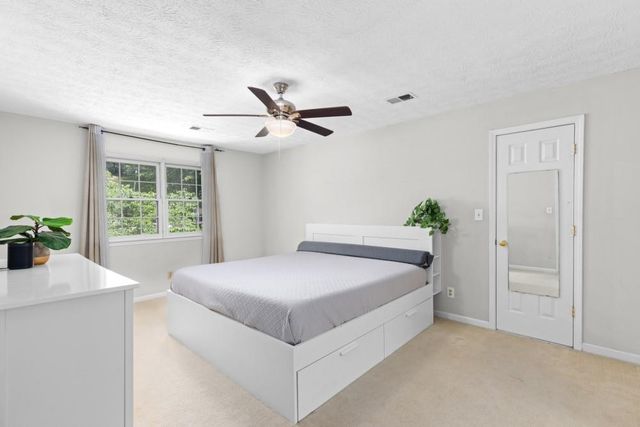 1025 Foxfire Drive, Lawrenceville, GA 30044