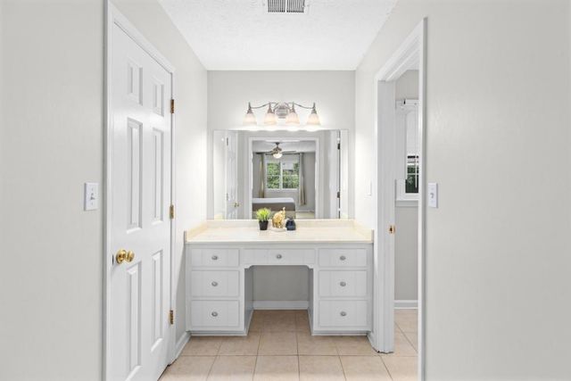 1025 Foxfire Drive, Lawrenceville, GA 30044