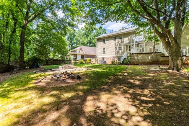 1025 Foxfire Drive, Lawrenceville, GA 30044