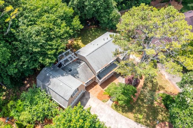 1025 Foxfire Drive, Lawrenceville, GA 30044