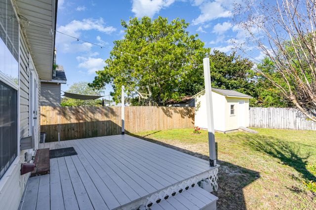 6464 Starfish Cove, Gulf Breeze, FL 32563