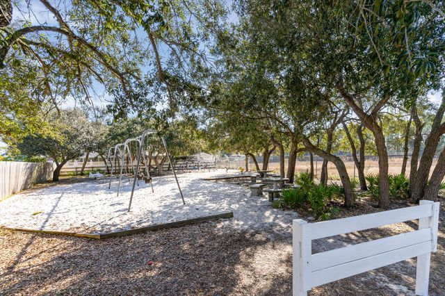 6464 Starfish Cove, Gulf Breeze, FL 32563