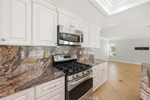 31871 Leigh, Temecula, CA 92591