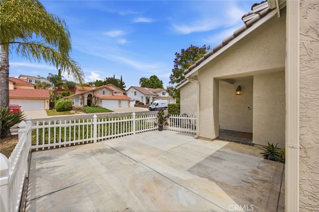 31871 Leigh, Temecula, CA 92591