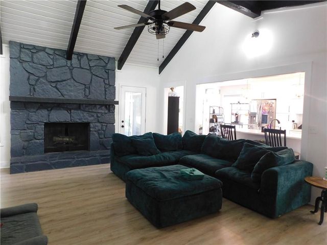 3086 Holly Mill Run, Marietta, GA 30062