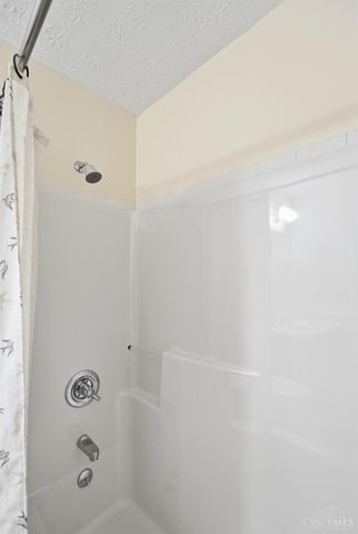 7981 Tara Drive, West Chester, OH 45069