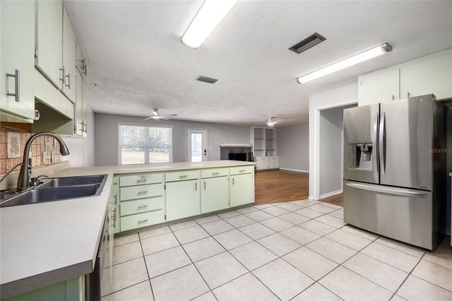 1301 NW 91ST TERRACE, Gainesville, FL 32606