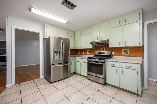 1301 NW 91ST TERRACE, Gainesville, FL 32606