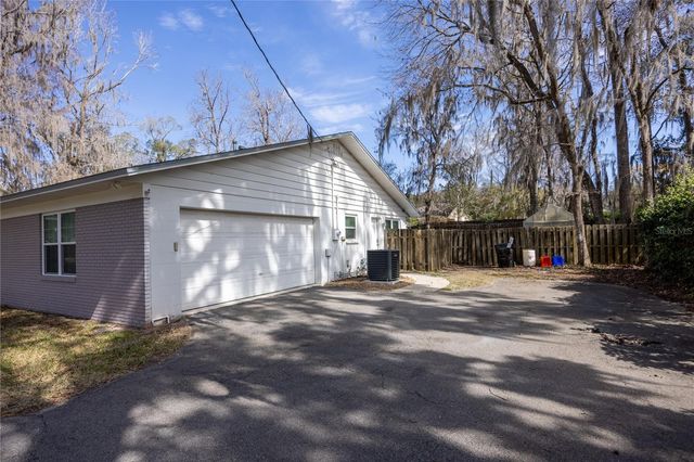 1301 NW 91ST TERRACE, Gainesville, FL 32606