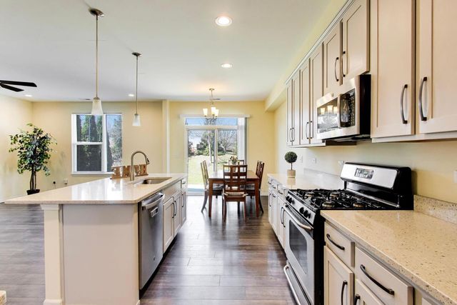 4152 Calder Lane, Aurora, IL 60504