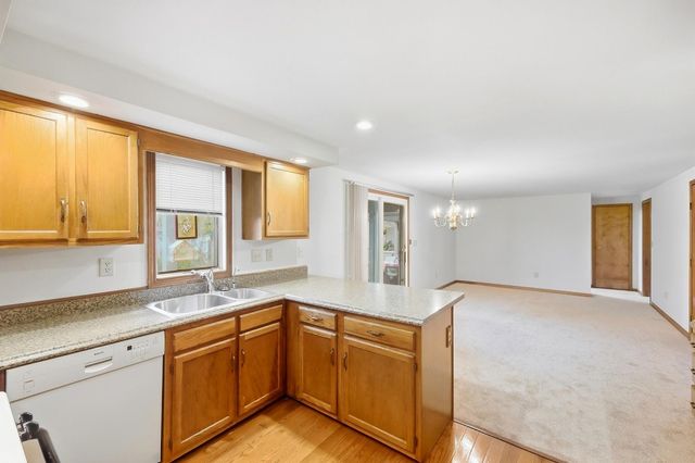 2881 Deer Run Road 2881 Deer Run Road, Springfield, OH 45504