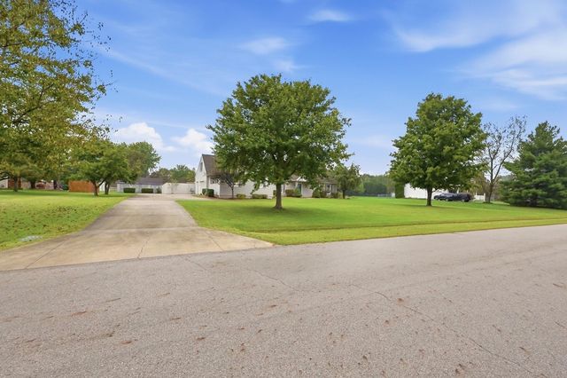 2881 Deer Run Road 2881 Deer Run Road, Springfield, OH 45504