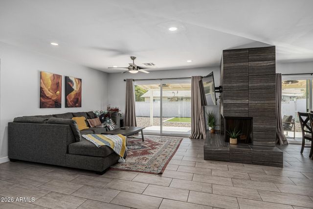 8519 E ROSE Lane, Scottsdale, AZ 85250