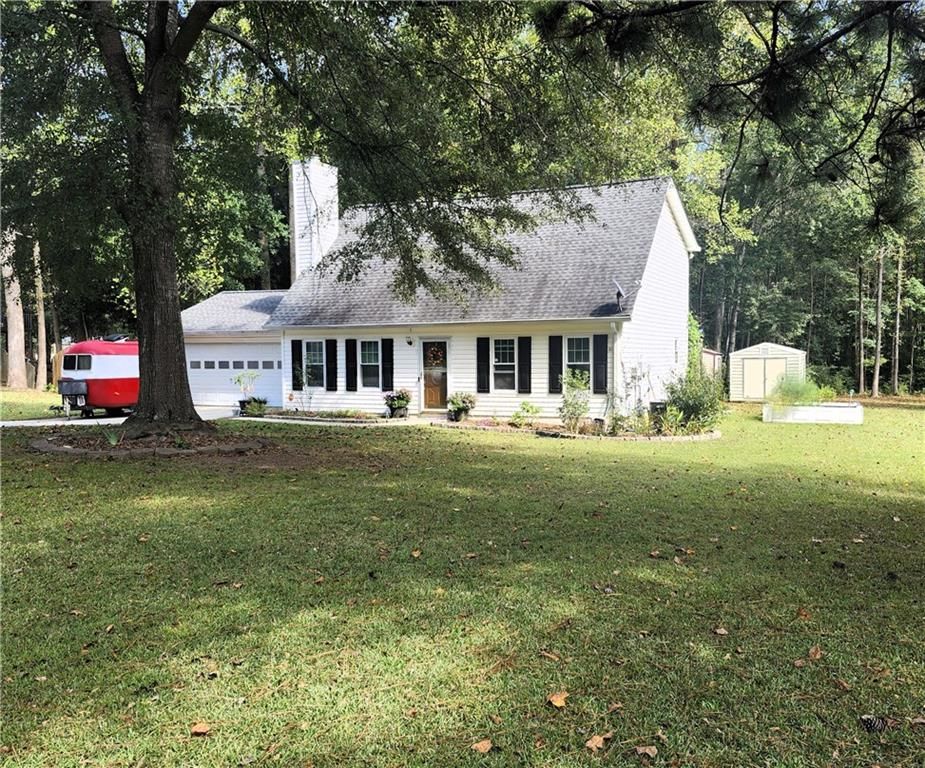 1584 Lakemont SW Drive, Grayson, GA 30017