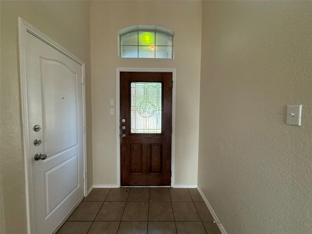 1529 Tonia LOOP, Round Rock, TX 78665