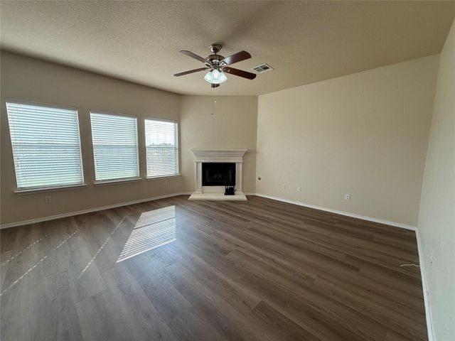 1529 Tonia LOOP, Round Rock, TX 78665