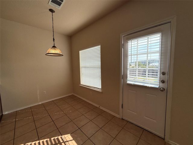 1529 Tonia LOOP, Round Rock, TX 78665