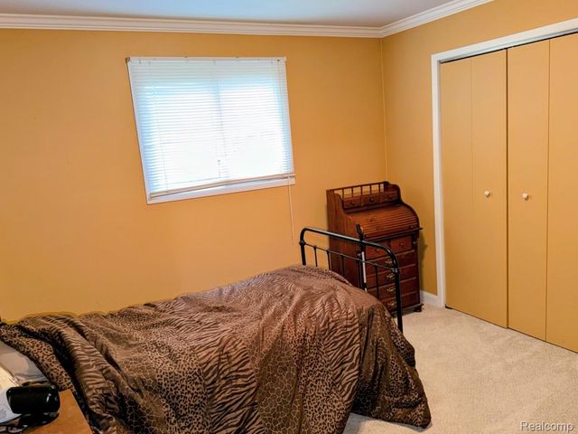 8420 Pacton Drive, Shelby Charter Township, MI 48317