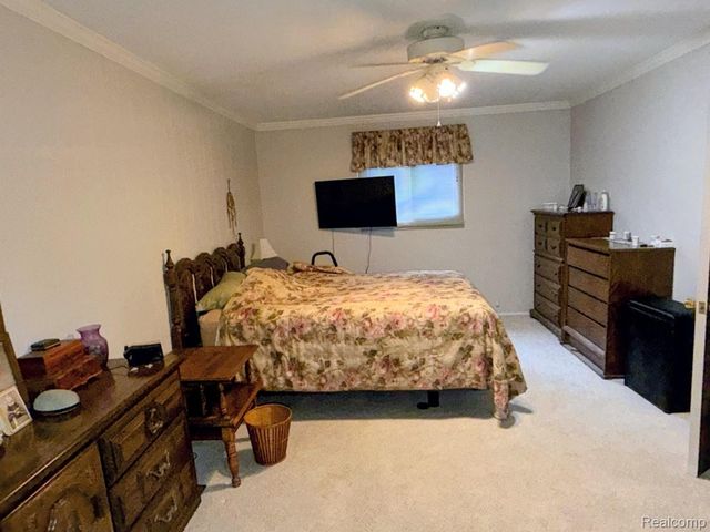 8420 Pacton Drive, Shelby Charter Township, MI 48317