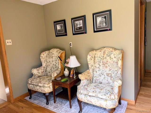 8420 Pacton Drive, Shelby Charter Township, MI 48317