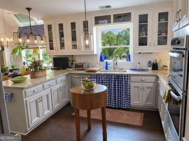 4380 Dunmore Road NE, Marietta, GA 30068