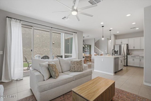 4141 E JONES Street, Gilbert, AZ 85295
