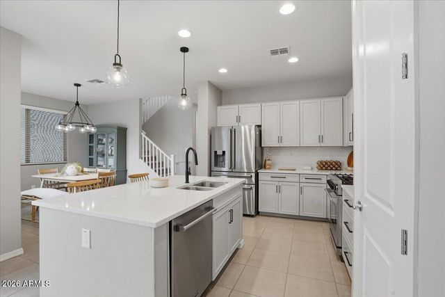 4141 E JONES Street, Gilbert, AZ 85295