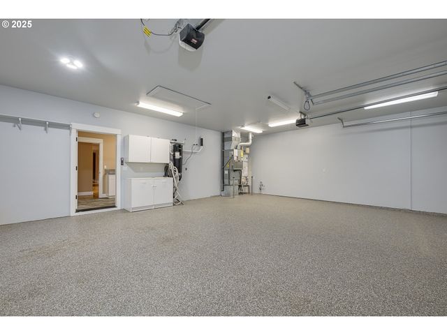 16511 ANNA EVE Dr, Milwaukie, OR 97267