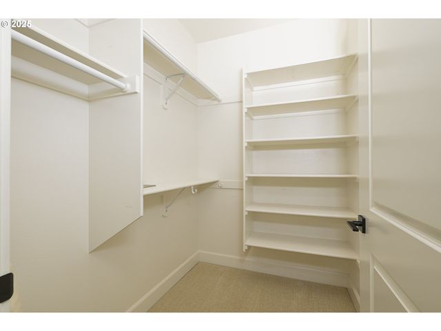 16511 ANNA EVE Dr, Milwaukie, OR 97267