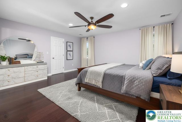 205 Osprey Way, East Stroudsburg, PA 18302